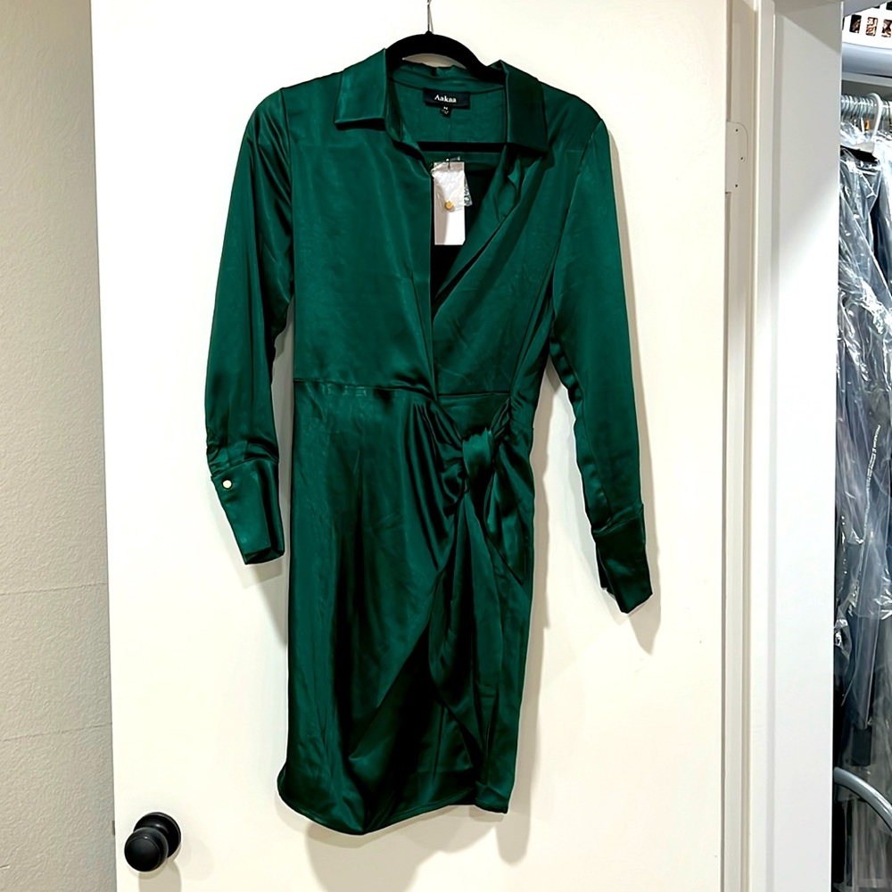 Long sleeve mini dress (dark green) never been worn!